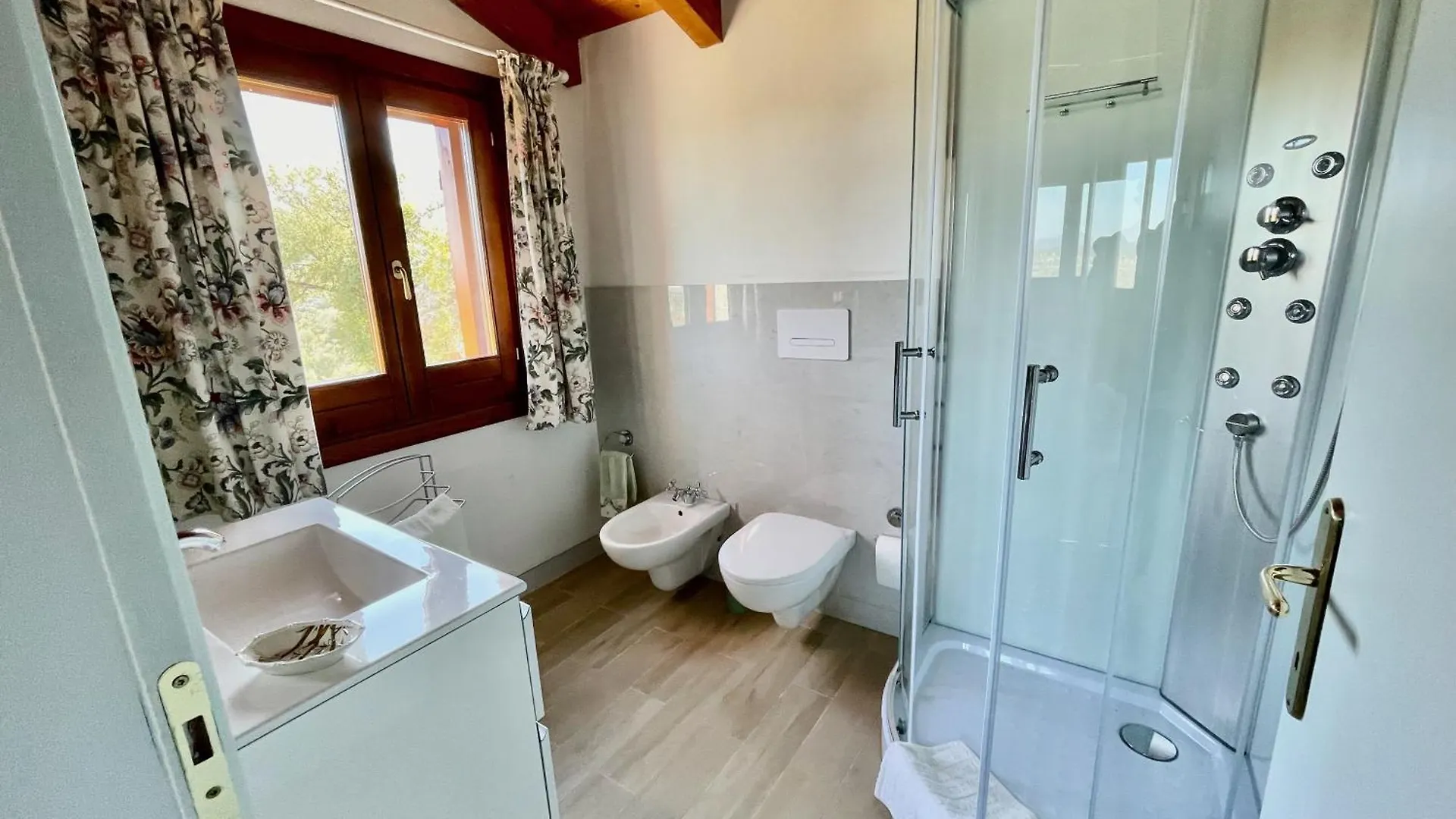 Villa Fiori Con Piscina By Wonderful Italy Όλμπια